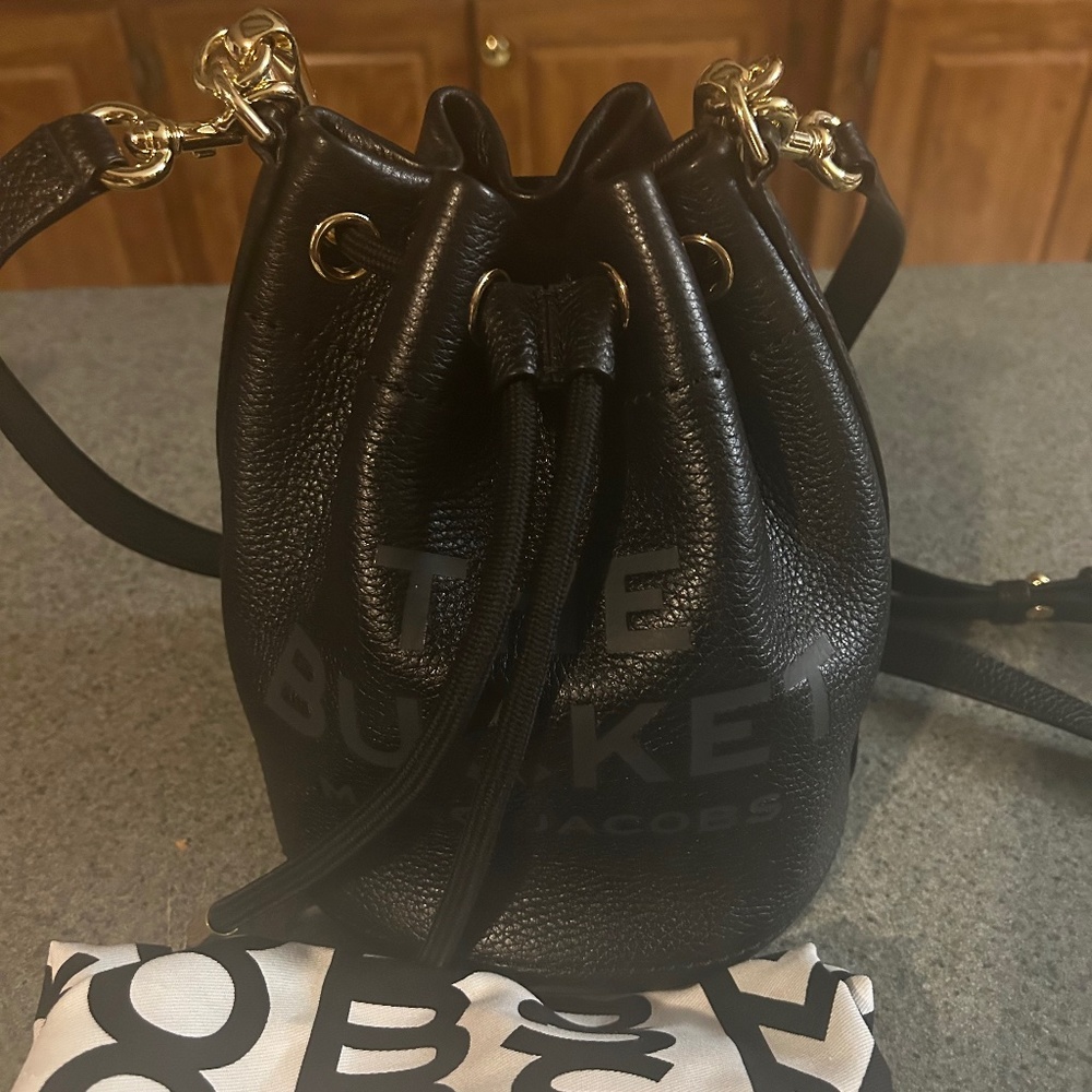 Marc Jacob bucket bag